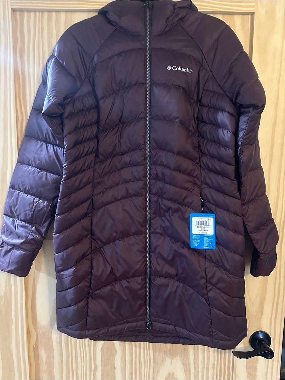 Columbia Puffer Jacket in Deep Plum